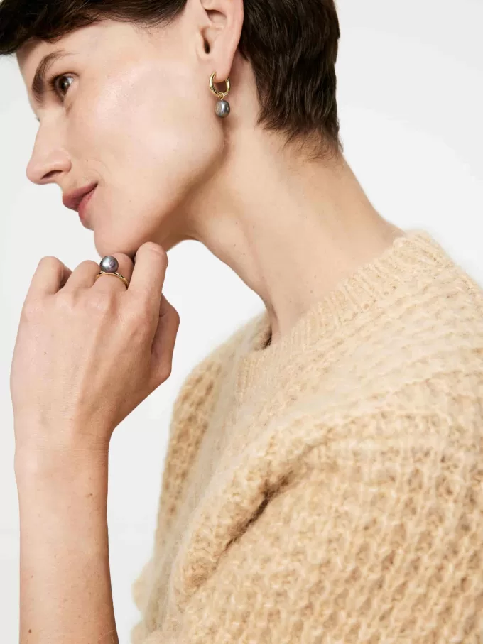 Anillo de perlas de agua dulce