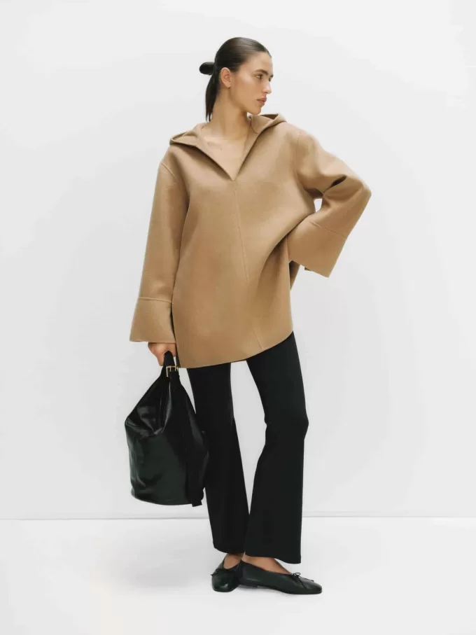 Bolso tipo bombonera grande de piel Bolso tipo bombonera grande de piel