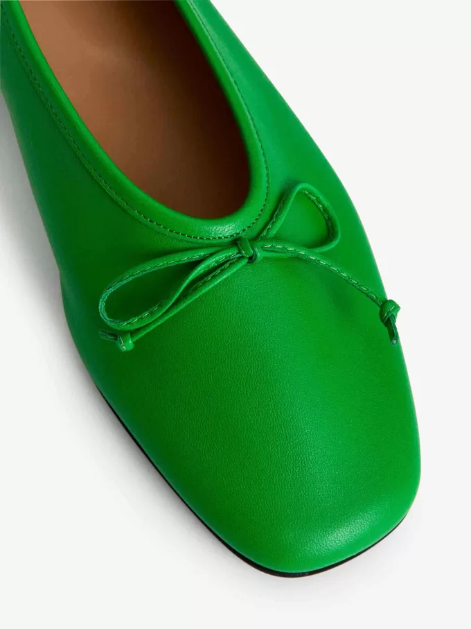 Bailarinas de cuero Bailarinas de cuero