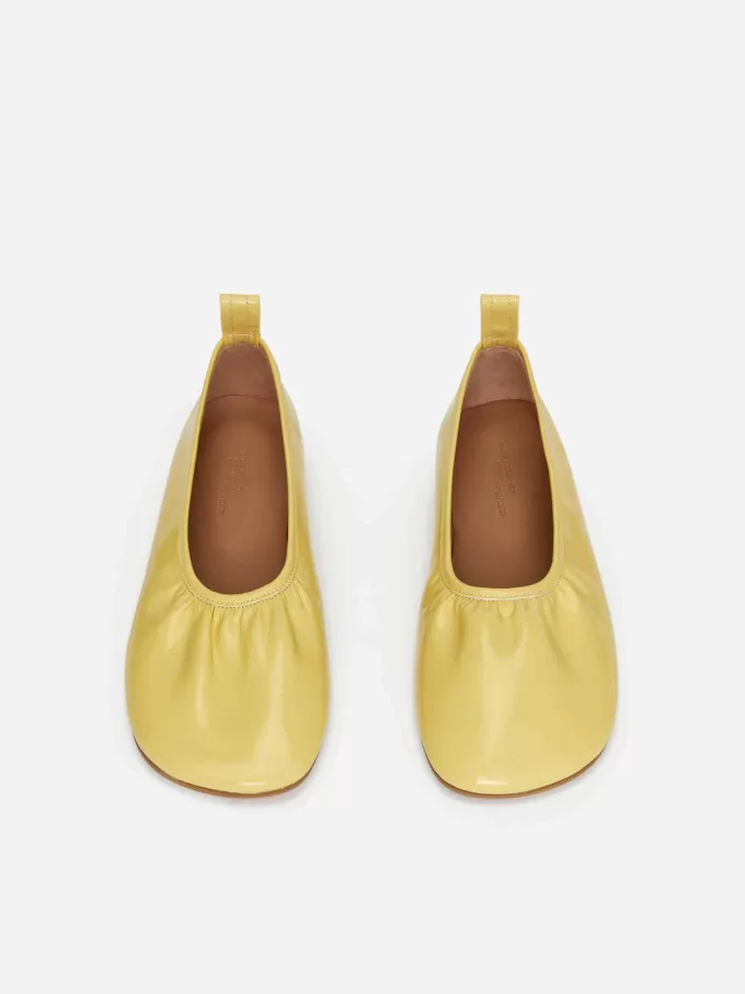 Bailarinas lacadas Bailarinas lacadas