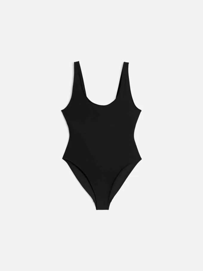 Bañador con cuello en U Bañador con cuello en U