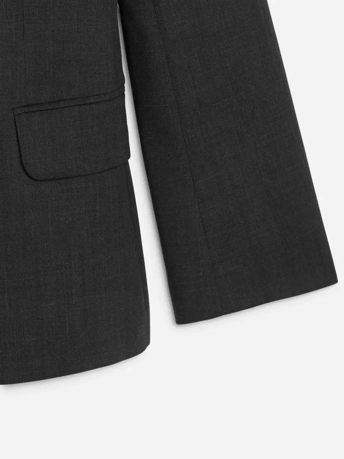 Blazer ajustado con botonadura simple Blazer ajustado con botonadura simple