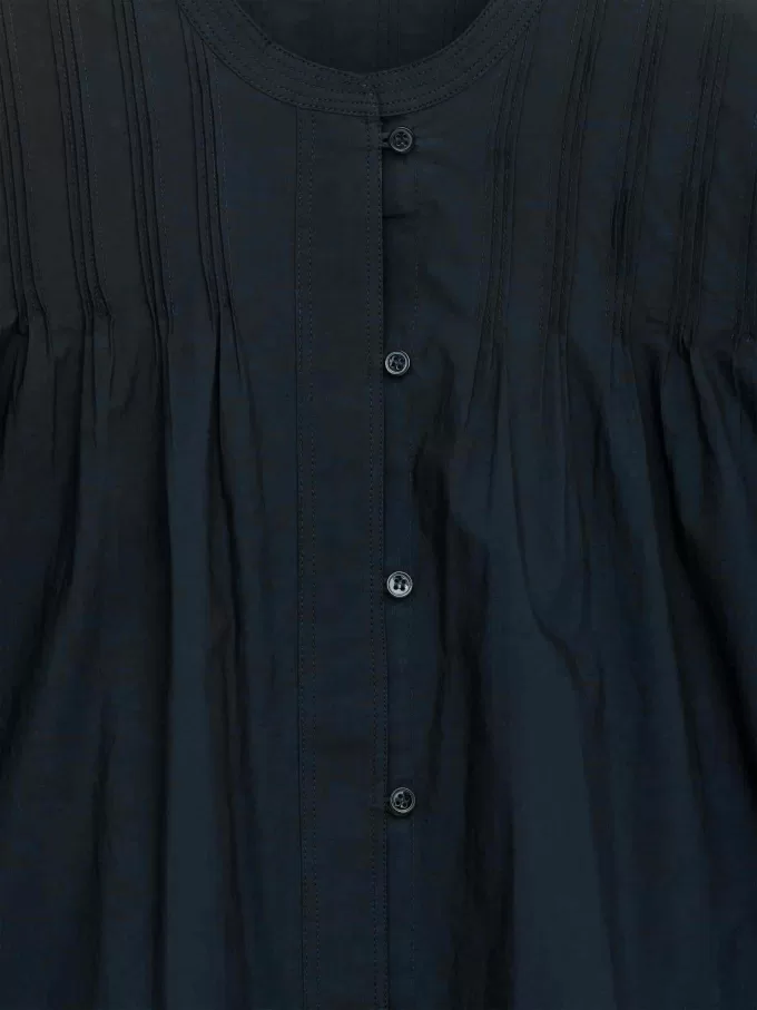 Blusa con pliegues Blusa con pliegues