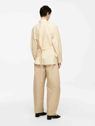 Blusa de algodón con cinturón anudado