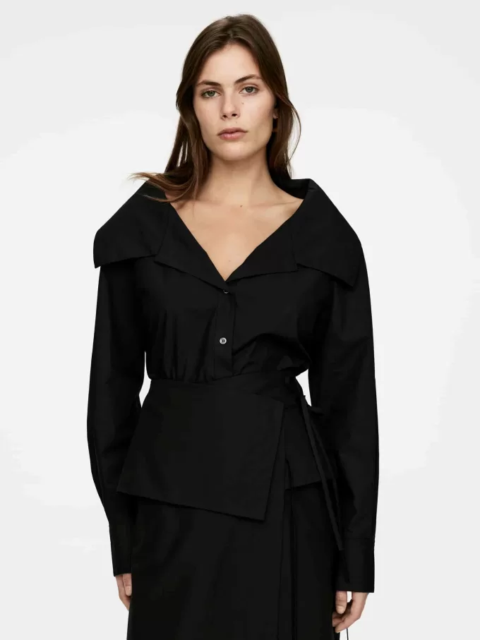 Blusa de cuello ancho Blusa de cuello ancho