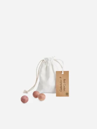 Bolas de cedro Iris Hantverk