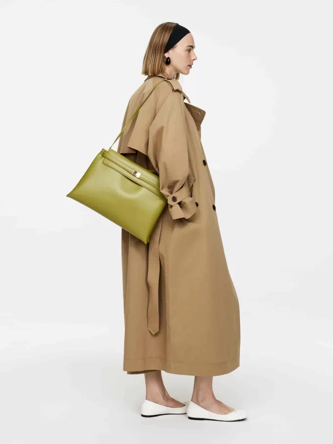 Bolso de hombro de cuero