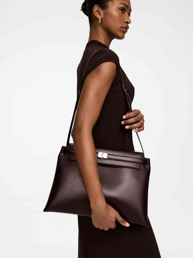 Bolso de hombro de cuero