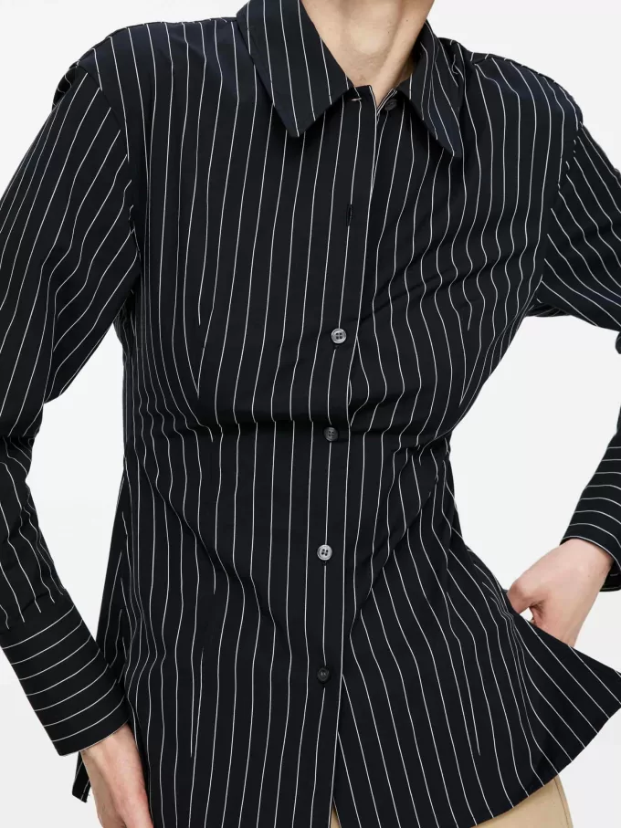 Camisa ajustada Camisa ajustada