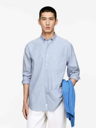 Camisa holgada con botones