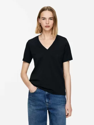 Camiseta con cuello en V