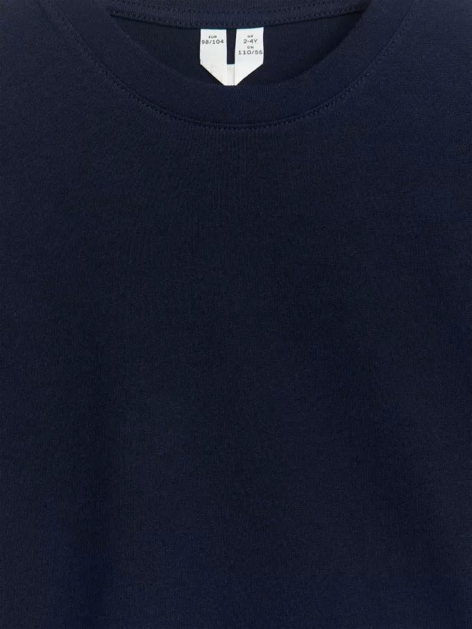 Camiseta con cuello redondo Camiseta con cuello redondo