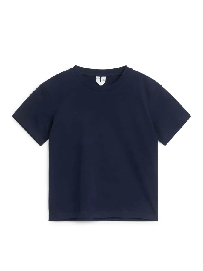 Camiseta con cuello redondo Camiseta con cuello redondo