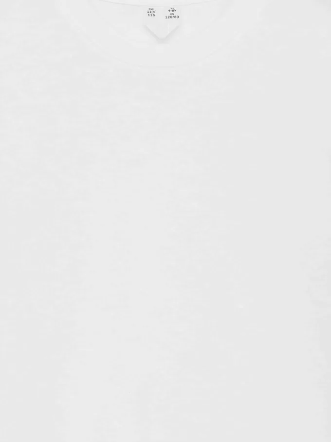 Camiseta con cuello redondo Camiseta con cuello redondo