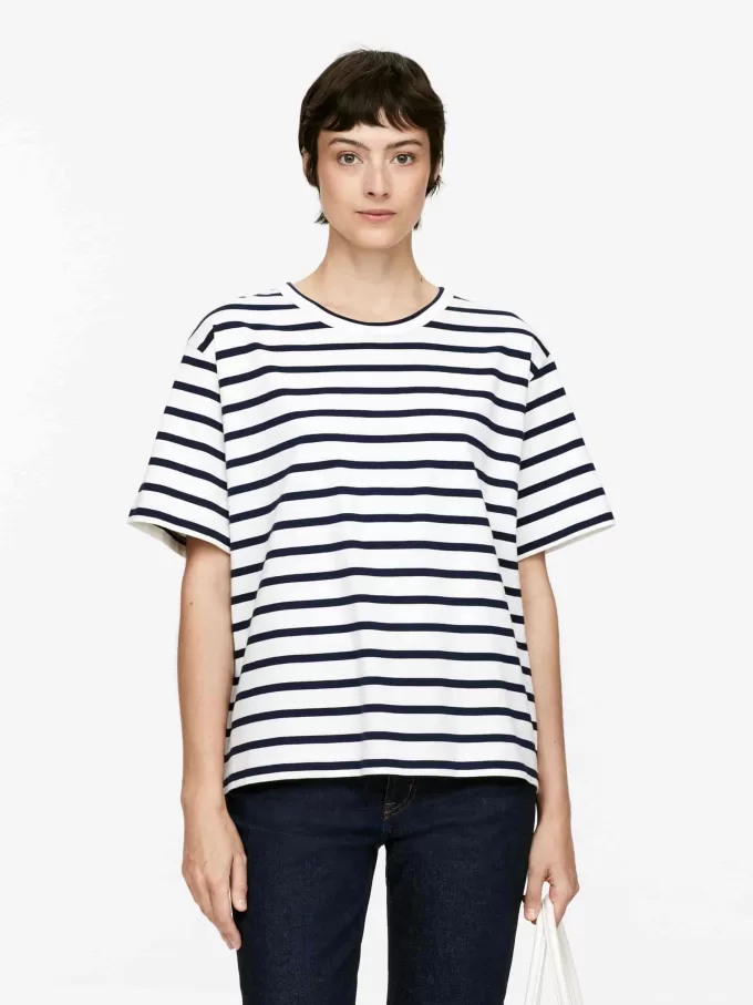 Camiseta de peso medio Camiseta de peso medio