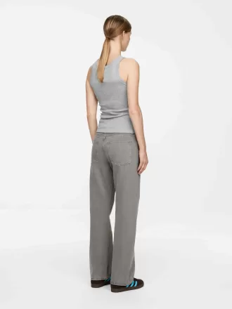 Camiseta sin mangas de canalé