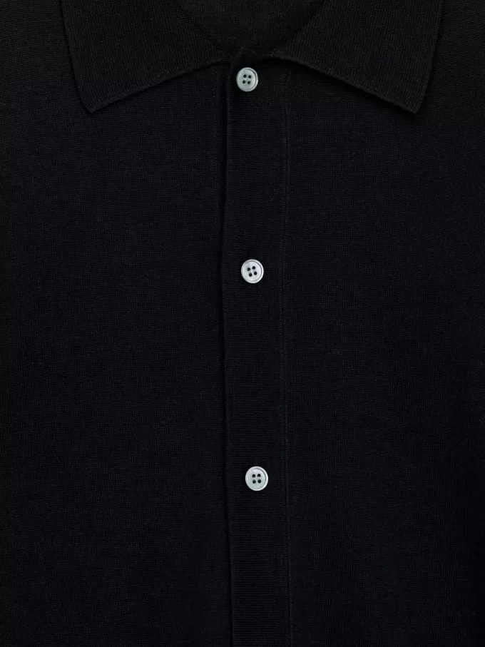 Cárdigan con cuello de lana Cárdigan con cuello de lana