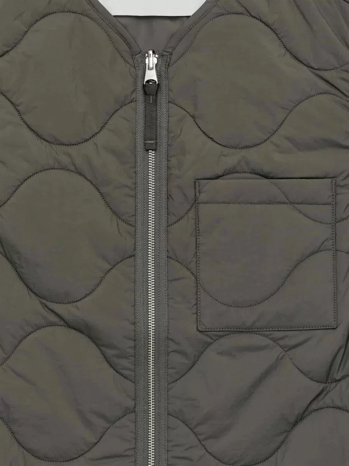 Chaleco con forro acolchado 2 en 1 Chaleco con forro acolchado 2 en 1