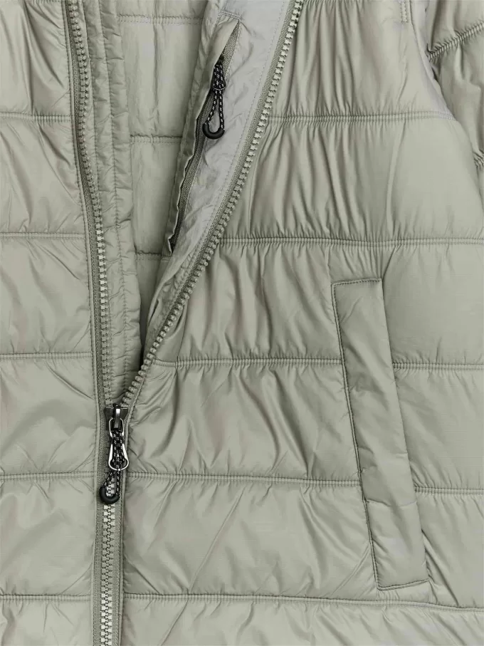 Chaqueta con forro acolchado