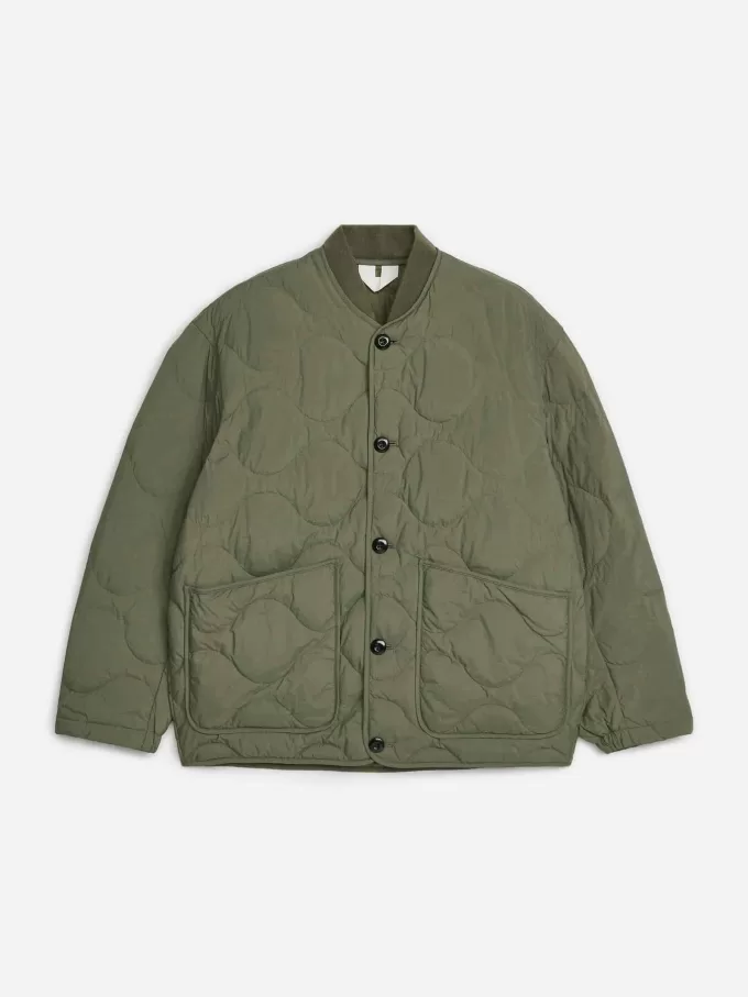 Chaqueta con forro de plumón reciclado Chaqueta con forro de plumón reciclado