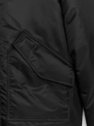 Chaqueta de vuelo de plumón reciclada