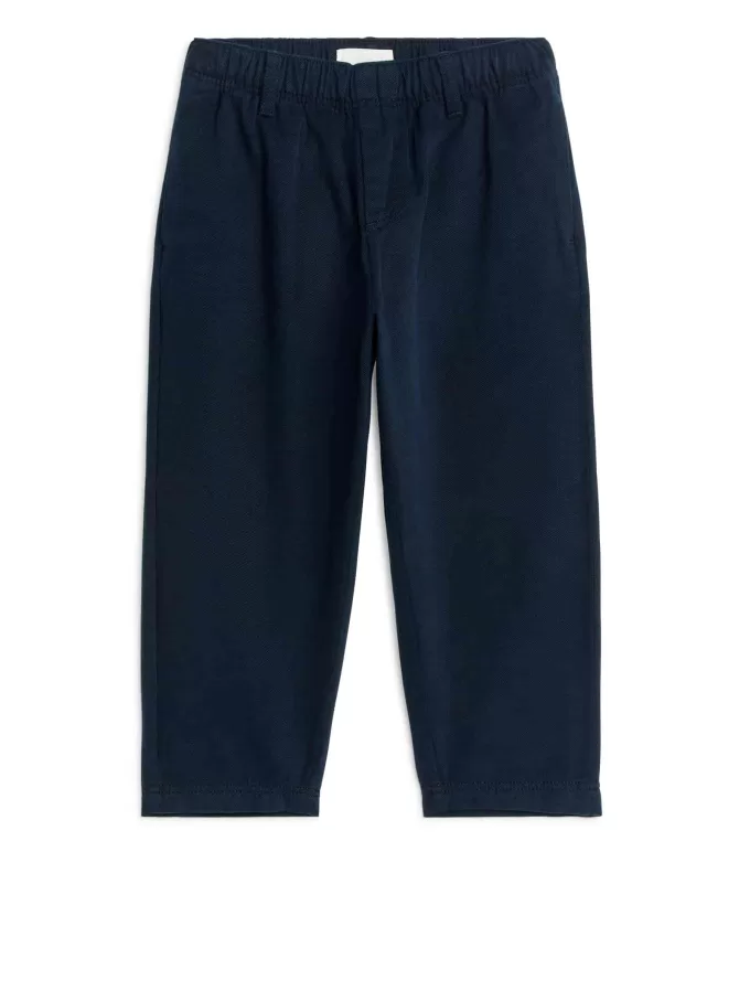 Chinos cónicos de algodón Chinos cónicos de algodón