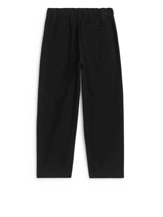 Chinos cónicos de algodón Chinos cónicos de algodón