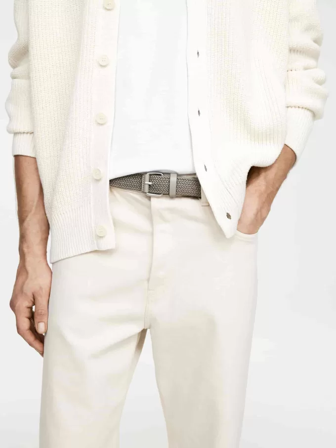 Cinturón con detalles de cuero trenzado Cinturón con detalles de cuero trenzado