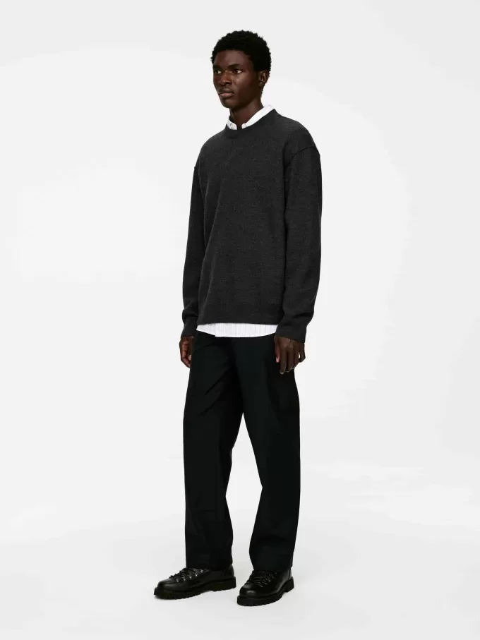 Cuello redondo de lana hervida