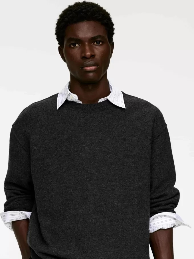 Cuello redondo de lana hervida