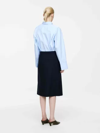 Falda cruzada de lana