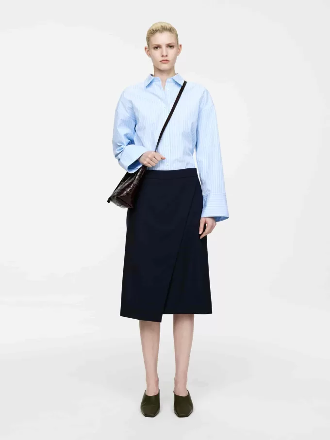 Falda cruzada de lana Falda cruzada de lana