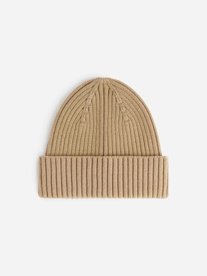 Gorro de punto acanalado