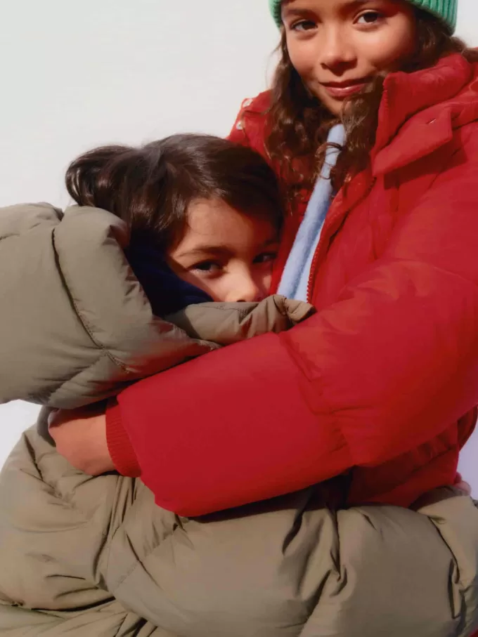 Chaqueta de plumas reciclada Chaqueta de plumas reciclada