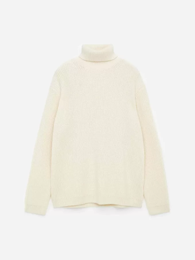 Jersey de lana gruesa con cuello vuelto Jersey de lana gruesa con cuello vuelto