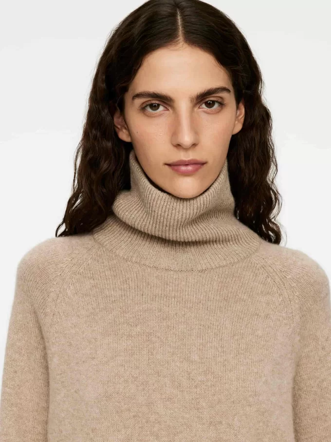 Jersey de lana y cachemira con cuello vuelto Jersey de lana y cachemira con cuello vuelto