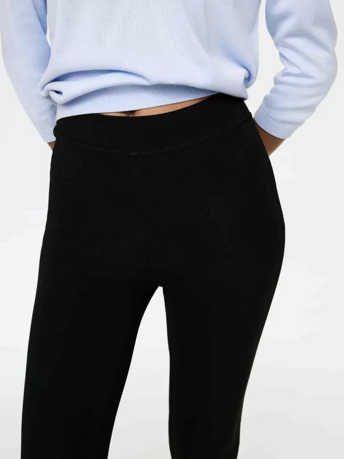 Leggings con detalle de cremallera Leggings con detalle de cremallera