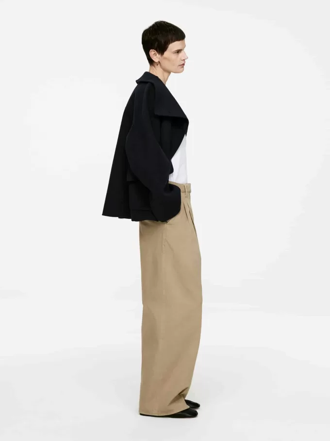 Pantalón vaquero ancho Pantalón vaquero ancho