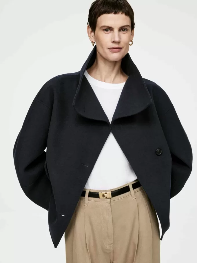 Pantalón vaquero ancho Pantalón vaquero ancho