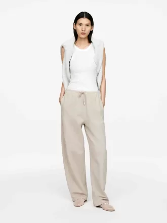 Pantalones deportivos con pierna de barril