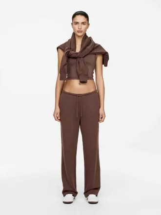 Pantalones deportivos de pierna ancha