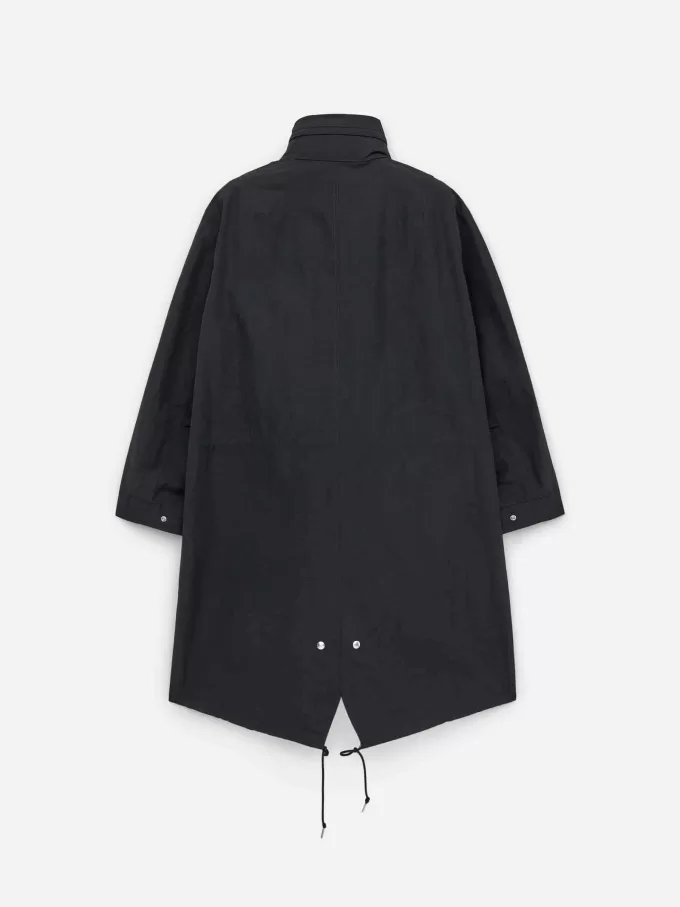 Parka de nailon con cola de pez Parka de nailon con cola de pez