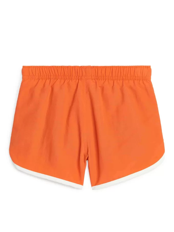 Shorts de baño con ribetes en contraste