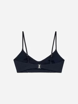 Top de bikini arrugado