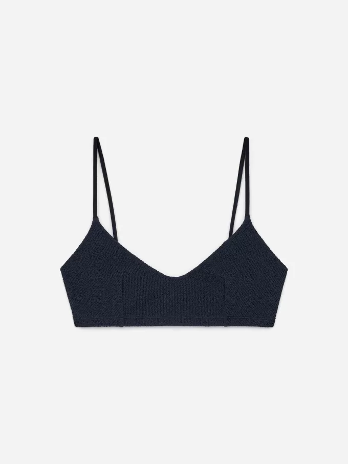 Top de bikini arrugado