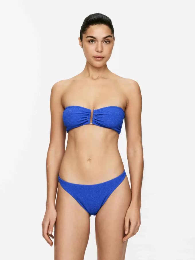 Top de bikini palabra de honor texturizado Top de bikini palabra de honor texturizado