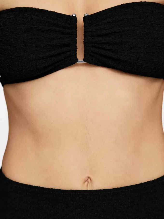 Top de bikini palabra de honor texturizado Top de bikini palabra de honor texturizado