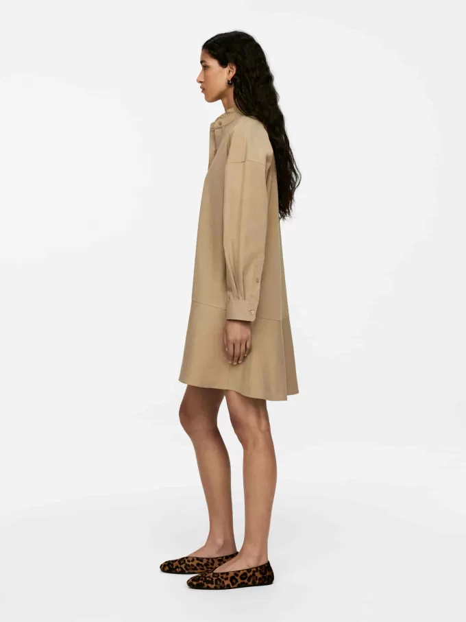 Vestido de algodón con detalle de volantes Vestido de algodón con detalle de volantes