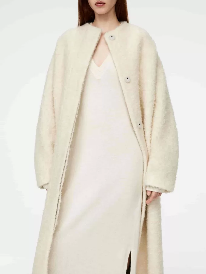 Vestido de lana con cuello en V Vestido de lana con cuello en V