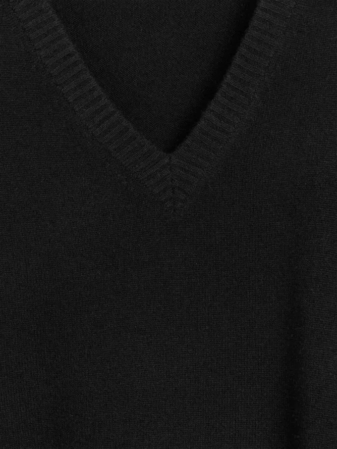 Vestido de lana con cuello en V Vestido de lana con cuello en V